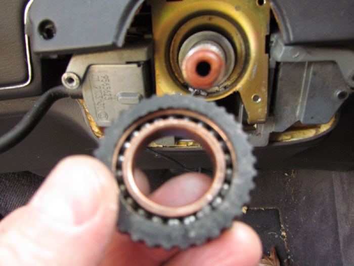 Steering Bushing Replacement on SAAB c900, Pt. 2 Crawls Backward (When