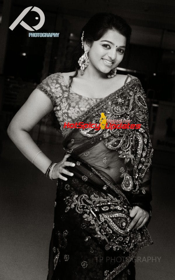 Asianet Anchor Meera Anil Hot Photo Shoot - Fun Mixture