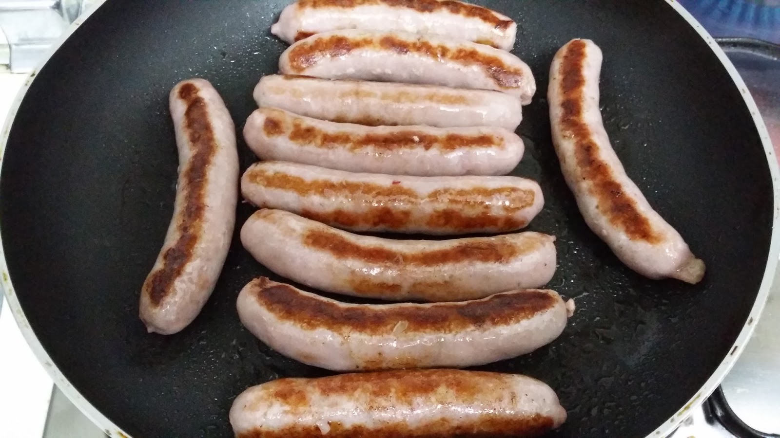 Salchichas con curry ketchup