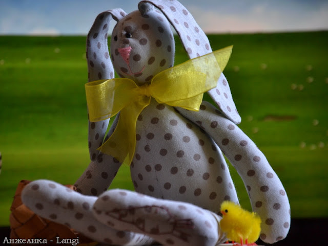 Бывают зайцы серые Бывают зайцы серые