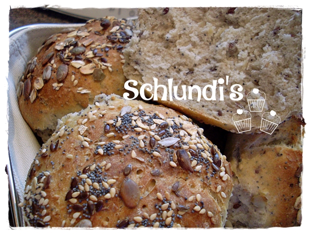6-Korn-Brötchen – Schlundis