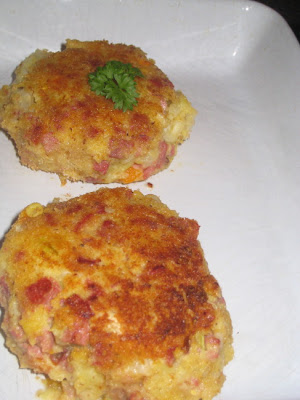 Carole's Chatter: Corned beef hash cakes