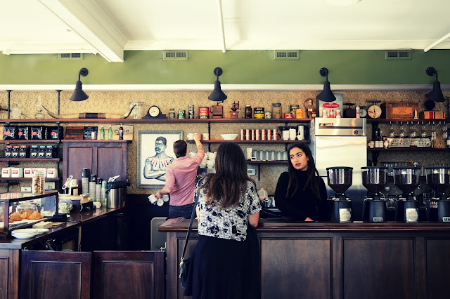 Barista Coffee Shop Portland Oregon Photographer Sarah Bello