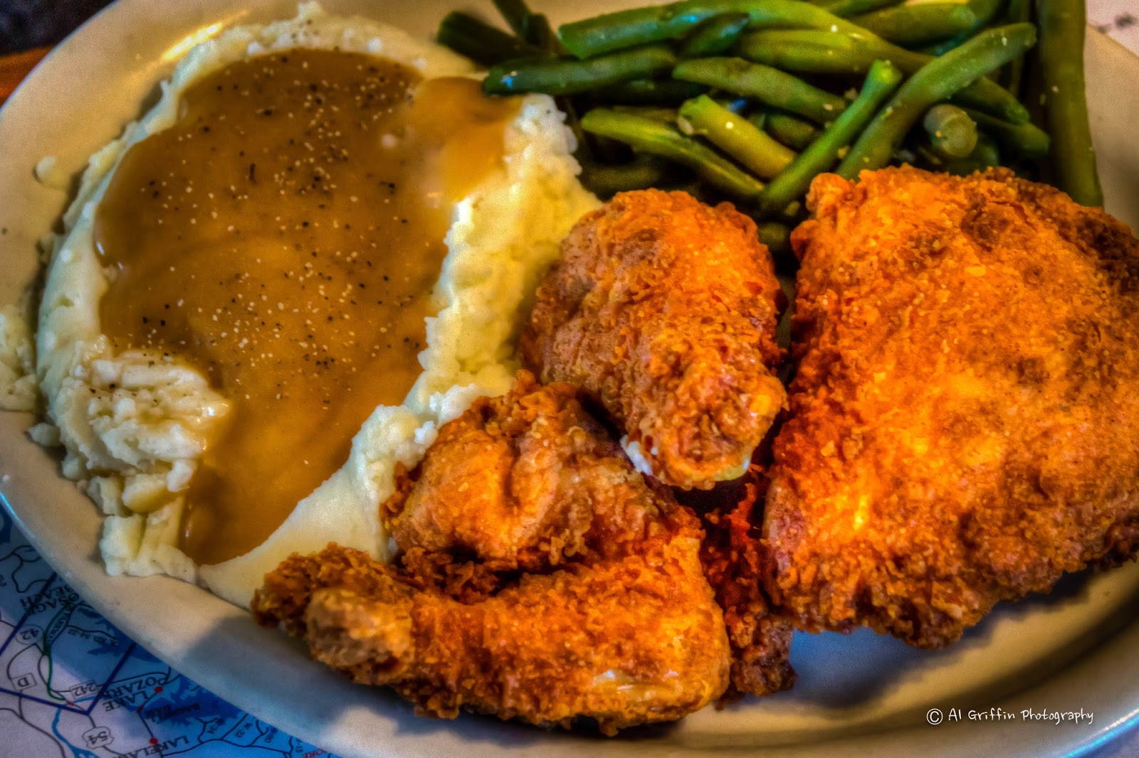 Our Eyes Upon Missouri Vinny’s Café & Lounge, Gravois Mills/Laurie