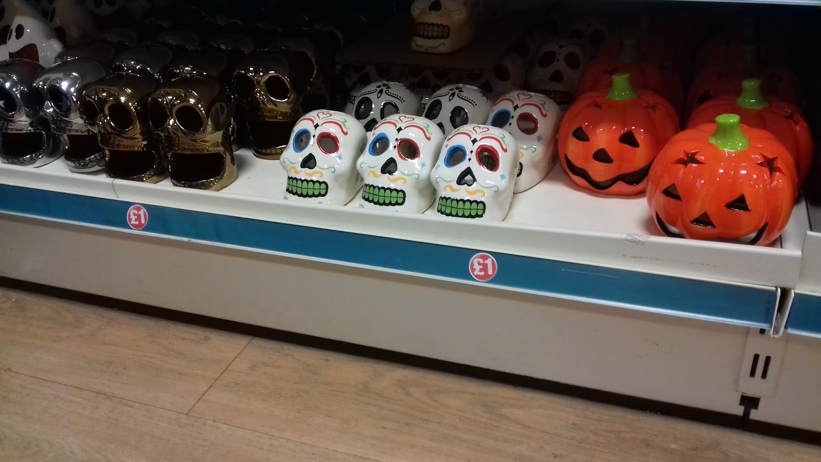 Halloween Vince S Dark Delights Poundland Start Putting Out Halloween Decorations And More From Tk Maxx Halloween Vince S Dark Delights Poundland Start Putting Out Halloween Decorations And More From Tk Maxx