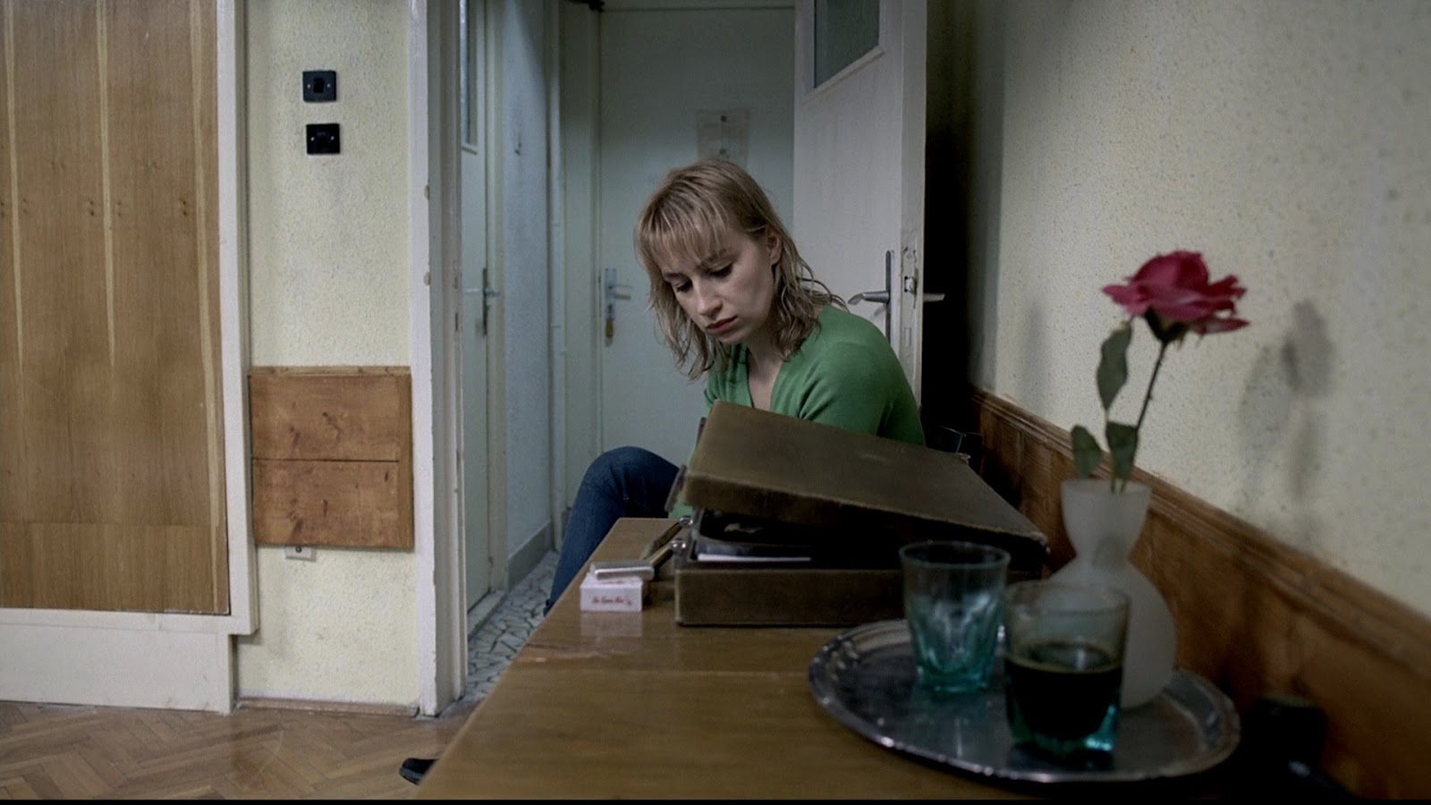 4 месяца, 3 недели и 2 дня (2007). 4 months 3 weeks 2 days. «4 месяца, 3 недели и 2 дня», кристиан мунджиу. 4 months 3 weeks 2 days. «4 месяца, 3 недели и 2 дня», кристиан мунджиу.