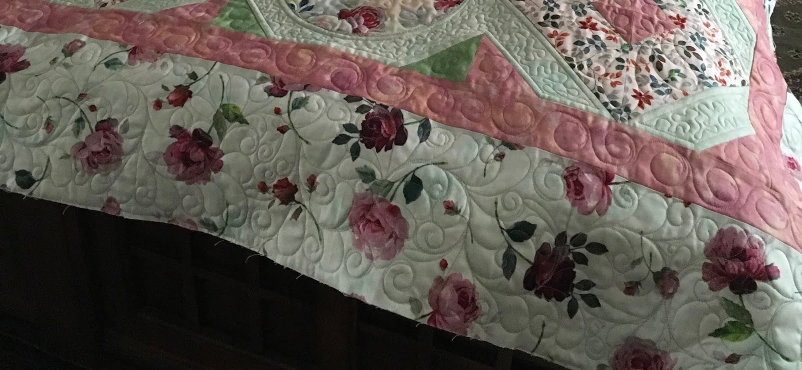 Custom Longarm Quilting by Quilts by Hannelore Heirloom Roses Custom