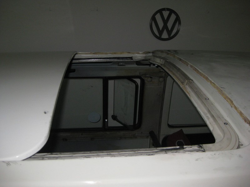 jbVWT2a Aircooled Volkswagens Sunroof