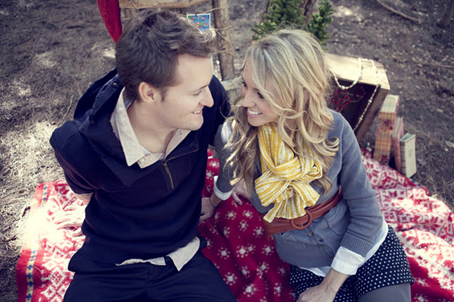 Christmas Inspired Engagement Session Belle the Magazine The Wedding 