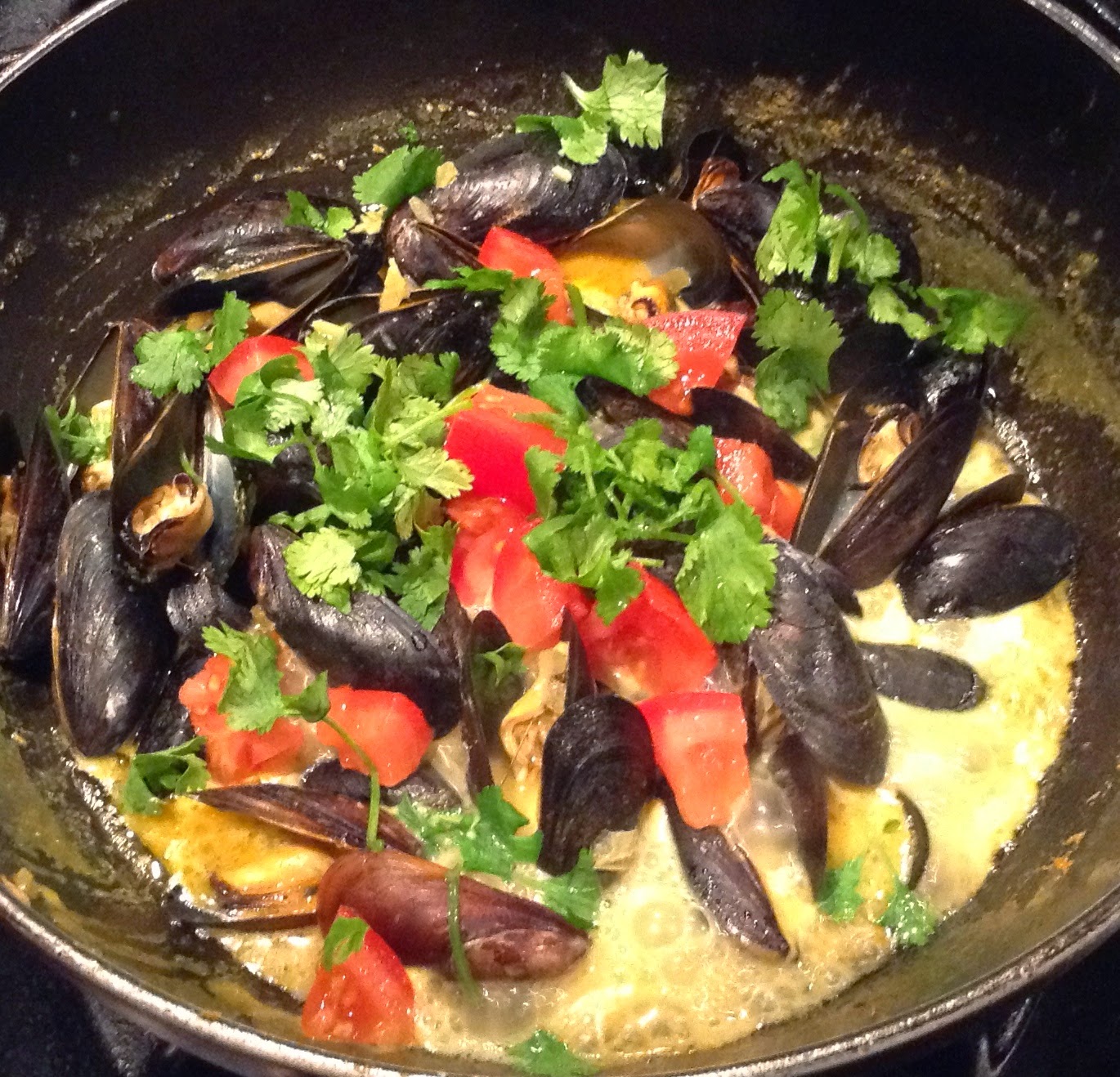 YOSHIKOlicious Beauty Mussels in Coconut Curry Sauce ムール貝のココナッツカレー煮