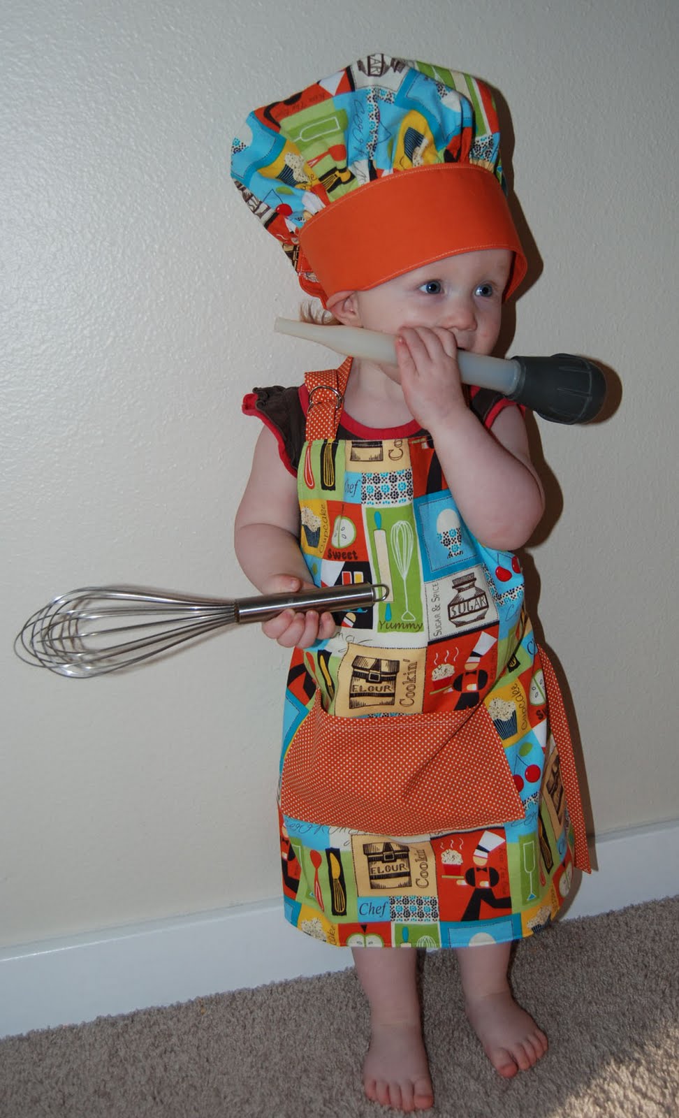 Nap Time Crafts Toddler Apron and Chef Hat