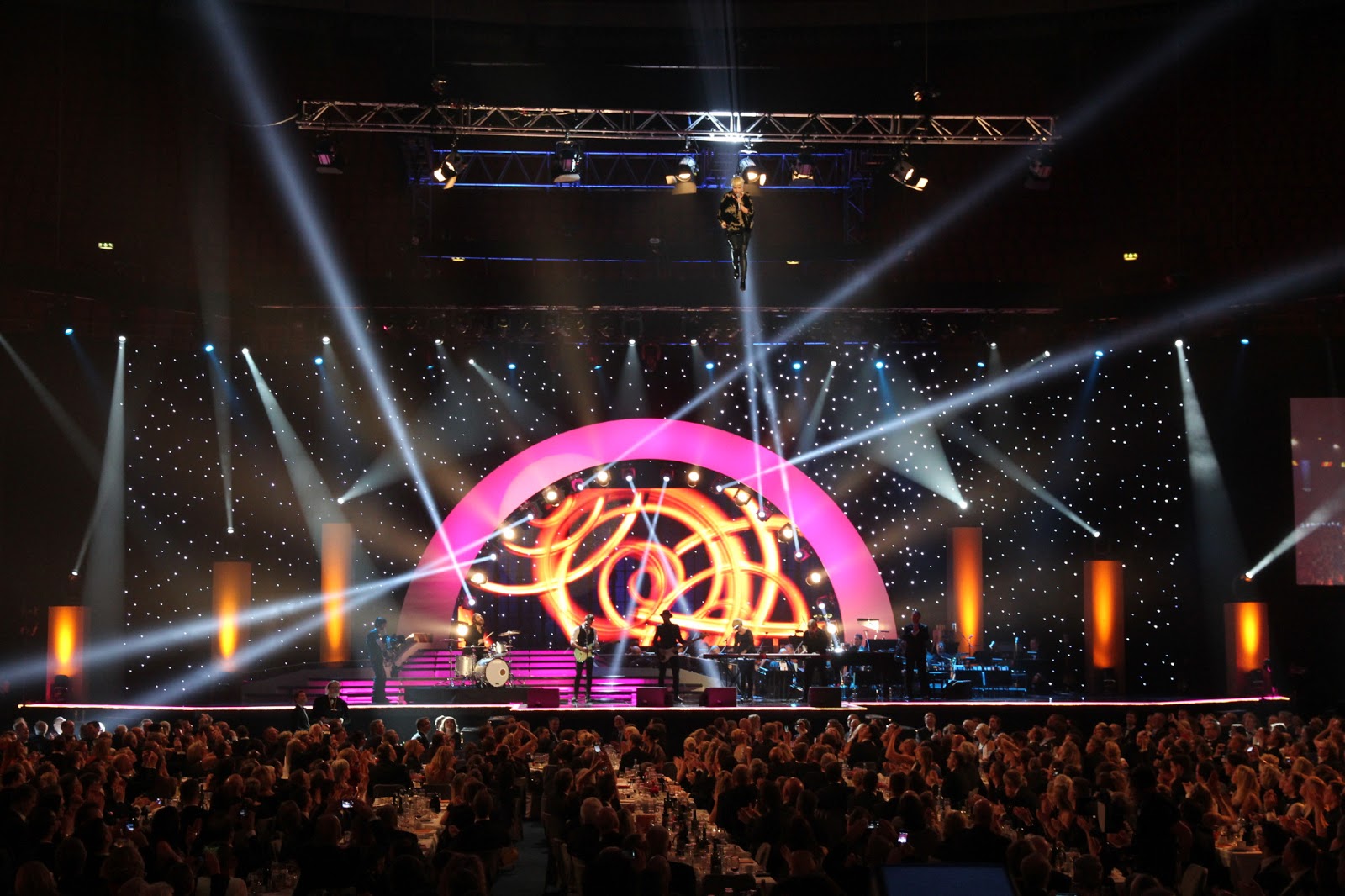 Without lights, it´s just a big radio... Melodifestivalen 2020