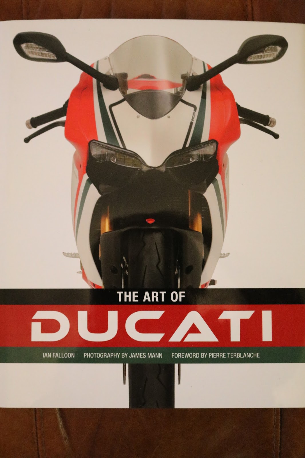 OldMotoDude: The Art of Ducati -- Ian Faloon