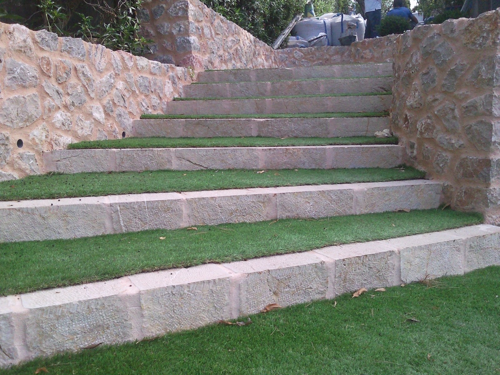 MARGES JAVI: ESCALERAS DE PIEDRA