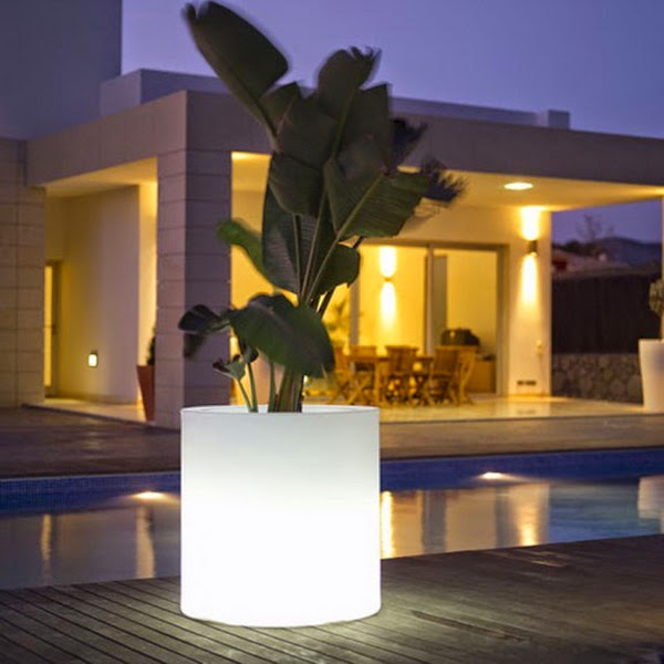 Lanterns: Ideas for Outdoor Lighting