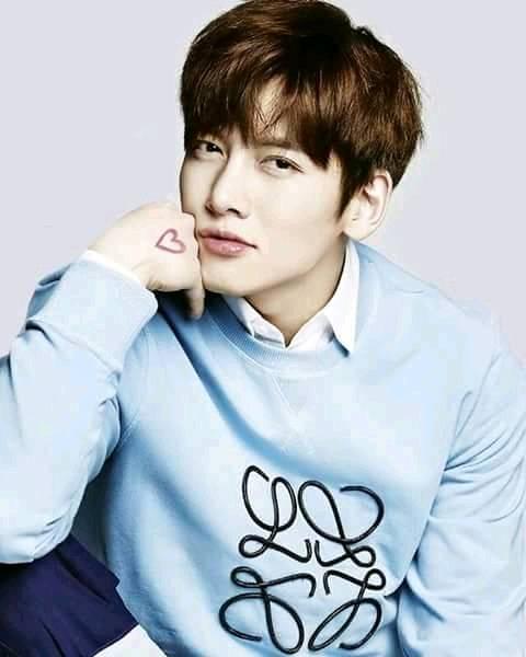 Iubire Pentru Ingeri Concentreaza Te Pe Ce Iti Doresti Sa Se Petreaca