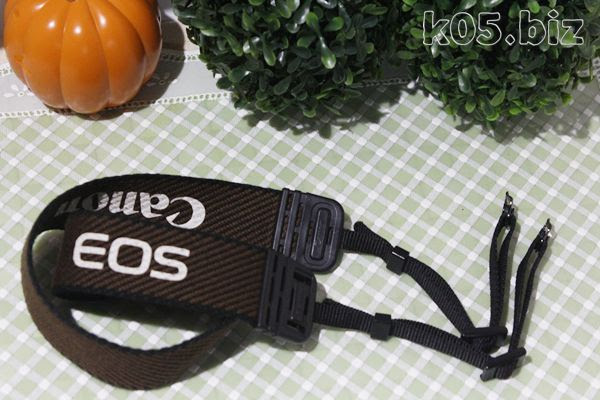 camera-strap02.jpg