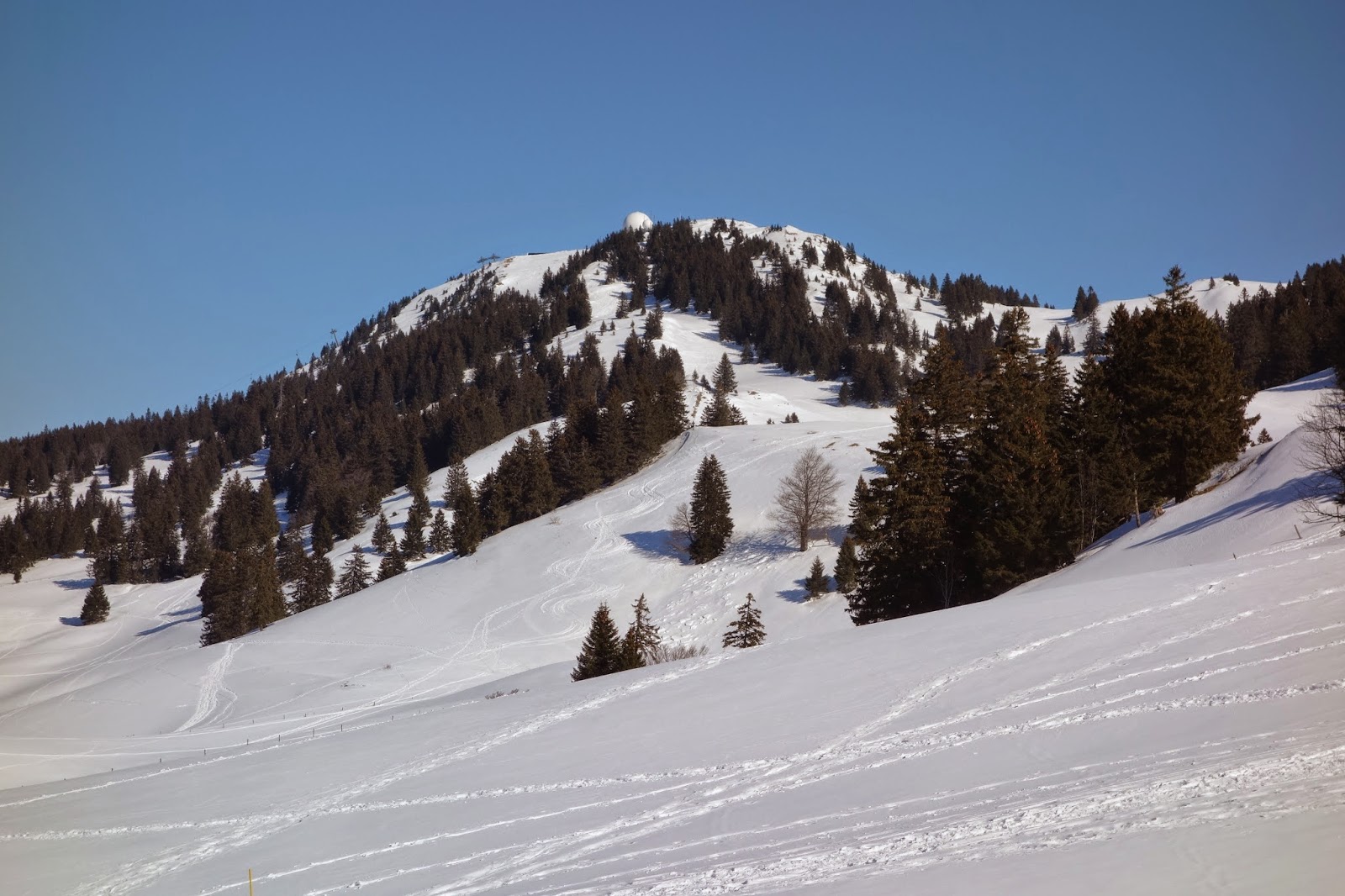 Elsasong: Mijoux, les environs