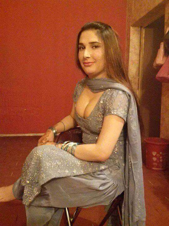Crossdressed gay tgp whore Old tranny video