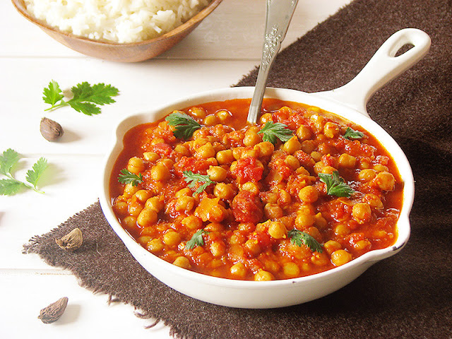 Curry indien bio de pois-chiches - le carnet sur l'étagère Curry indien bio de pois-chiches - le carnet sur l'étagère