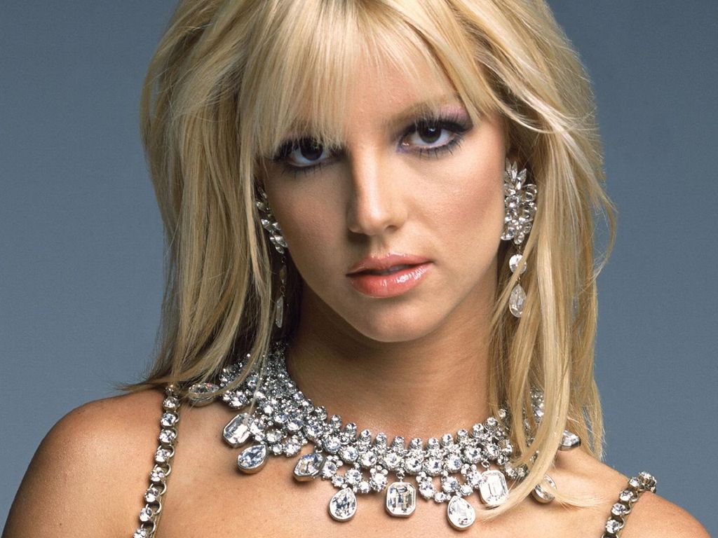 http://2.bp.blogspot.com/-cq0SxeRL_E8/UNxPrqGtobI/AAAAAAAAAM0/gLoIBiLV9dc/s1600/Britney+Spears+2.jpg