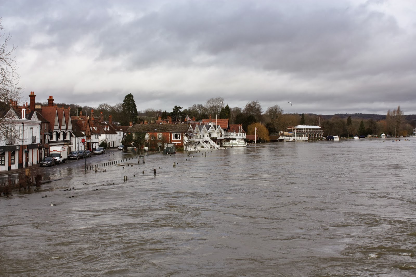Flooded Regatta course in Henley on Thames