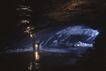 DEDUCIMOS: Las cuevas mas increibles del mundo
