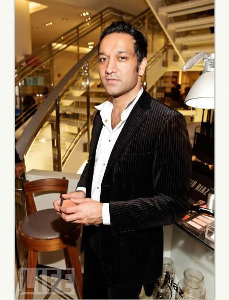 Claudio Rizo Best Things in Beauty: Claudio Riaz Complexion Highlighters in #2 and #4