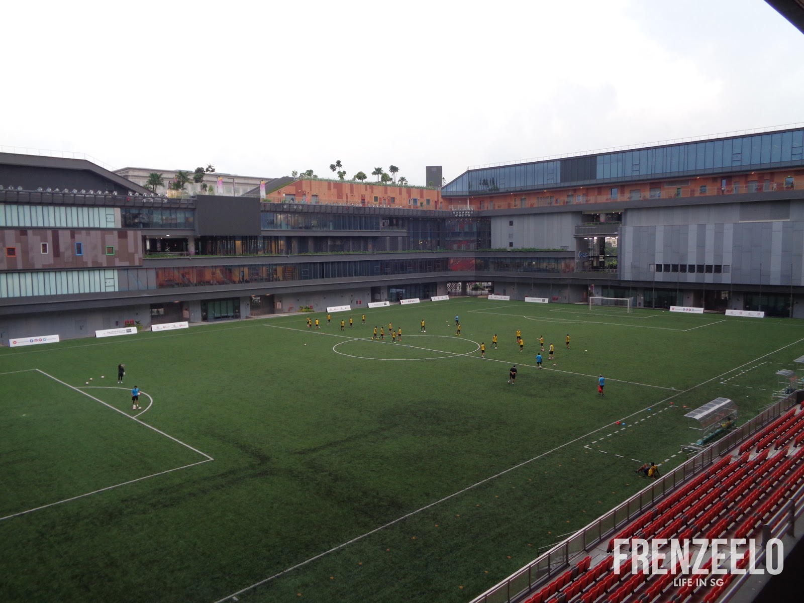 Frenzeelo Visiting The Our Tampines Hub Building