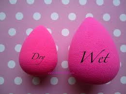 Beauty Blender Vs Sonia Kashuk Blending Sponge Checkinthemirror There Is No Need To Purchase Both But If I Had Choose One Would Stick The Beauty Blender It Provides Dry And Wet Applications