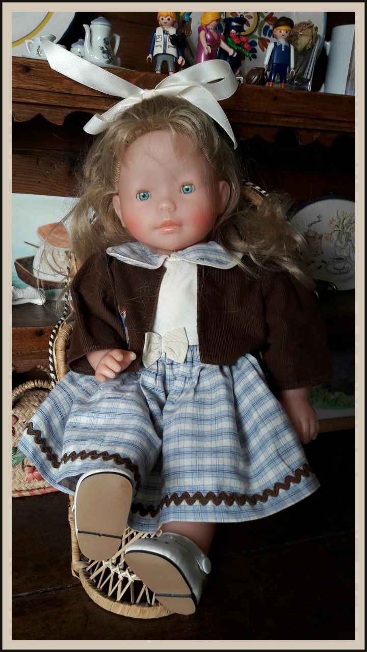 poupee corolle 1 an