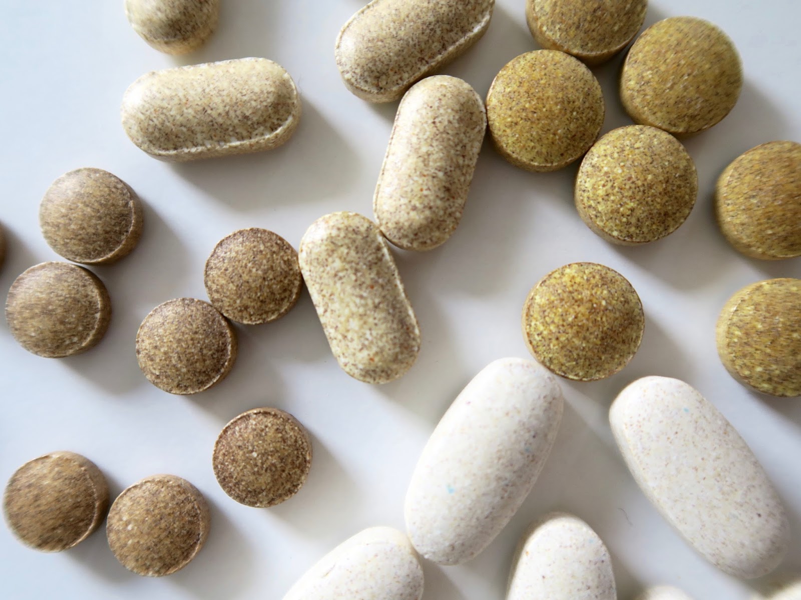 Do Multivitamins Work? • Curiously Conscious