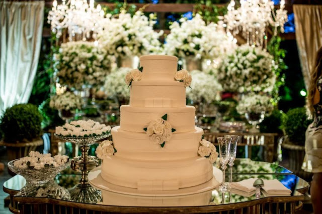 Casamento, decoração, luxo, branco e verde, patu anu, m zanirato, buquê, mesa do bolo 