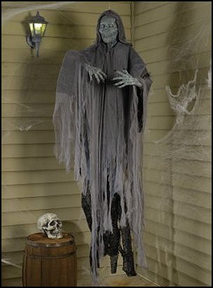 Halloween decorations - Halloween decorating props - Halloween theme - Halloween decorating ideas - Halloween decor - wall murals halloween haunted mansion - lifesize standing halloween figures - halloween bedding -