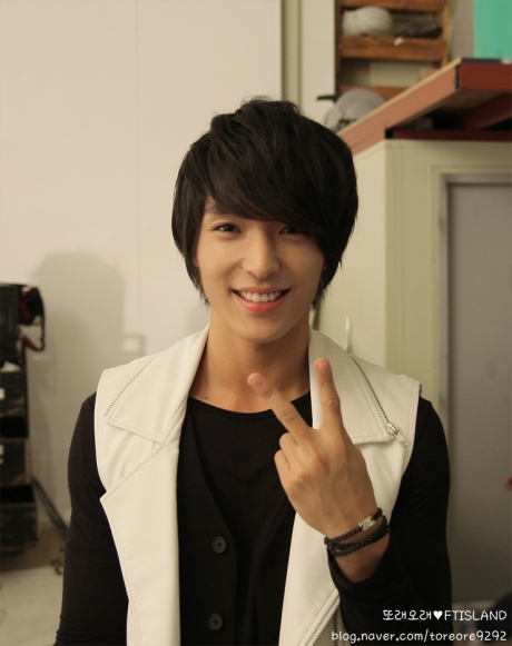 Choi Jong Hun (Leader Of FT Island): Choi jong Hun Profile