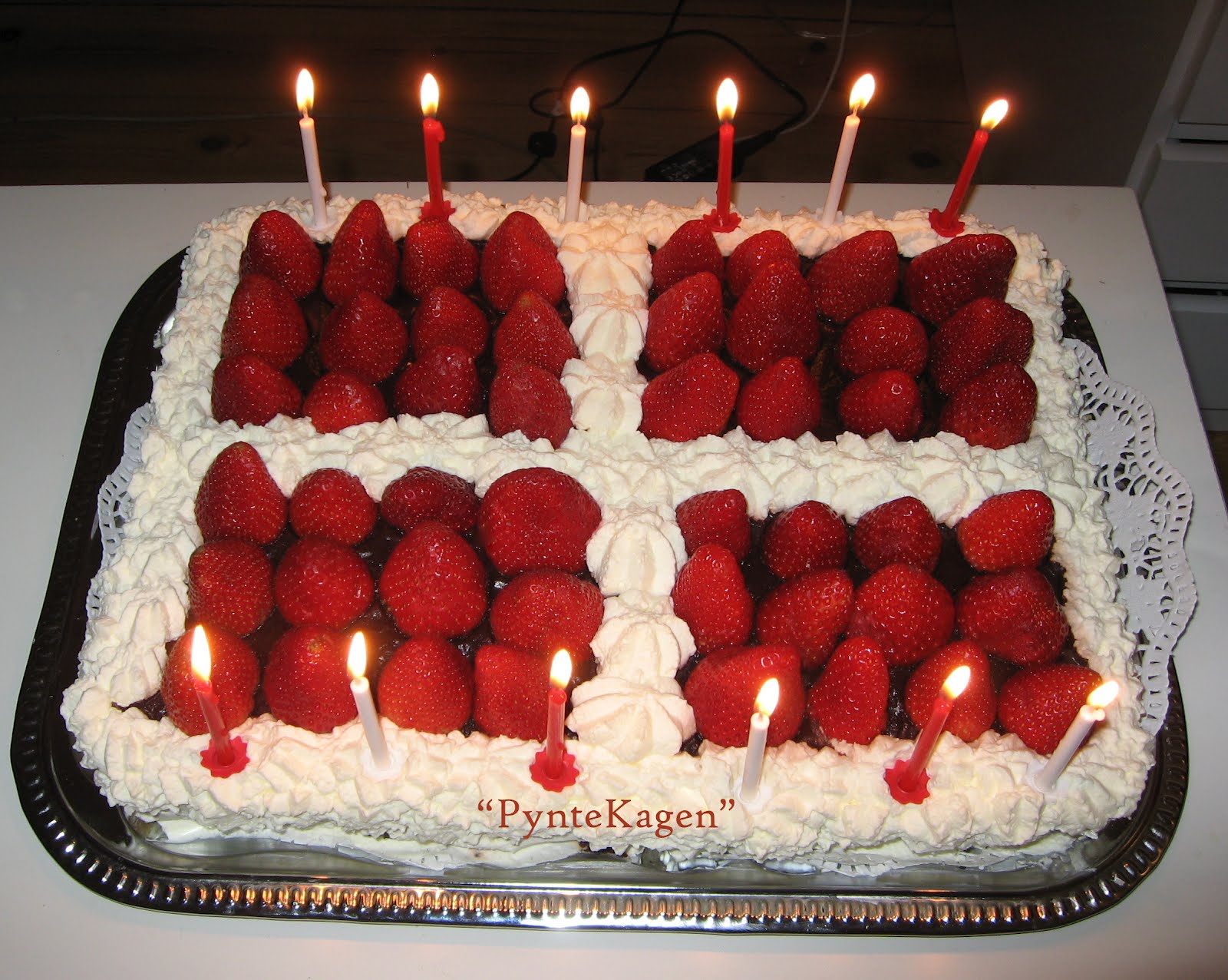 PynteKagen Dannebrog