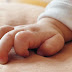 ABSURDO! Mãe dá cachaça para filha de um ano poder dormir