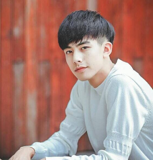 Model Gaya Rambut Terbaru Ala Korea 4 Model Gaya Rambut Terbaru Ala Korea keempat