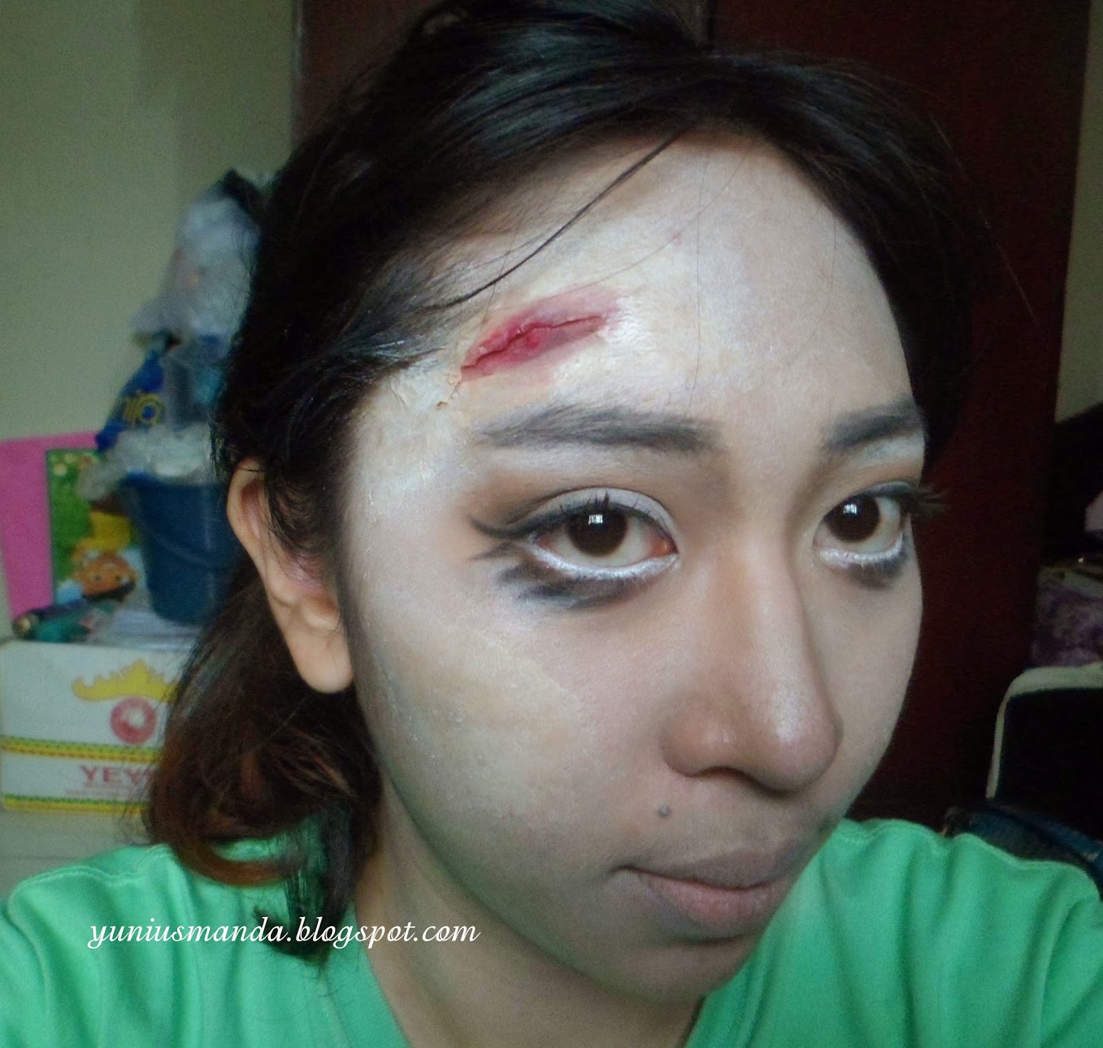 Yuni Usmanda Halloween Make Up Stitched Face
