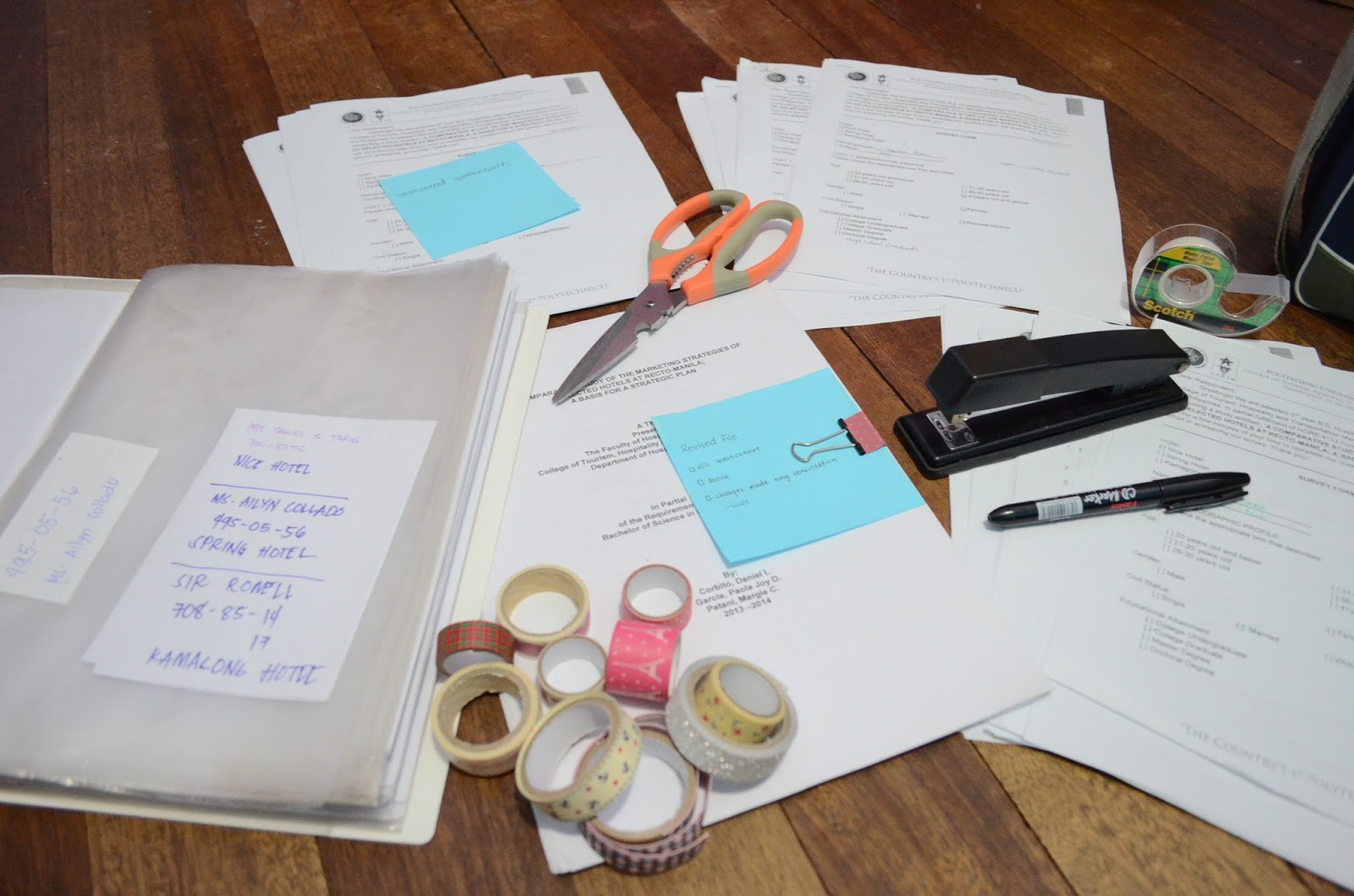 Organizing research papers picture