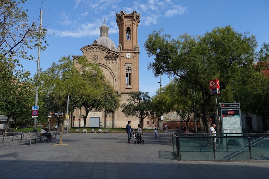 サン・アンドリュー・デ・パロマ教会（Església de Sant Andreu del Palomar）