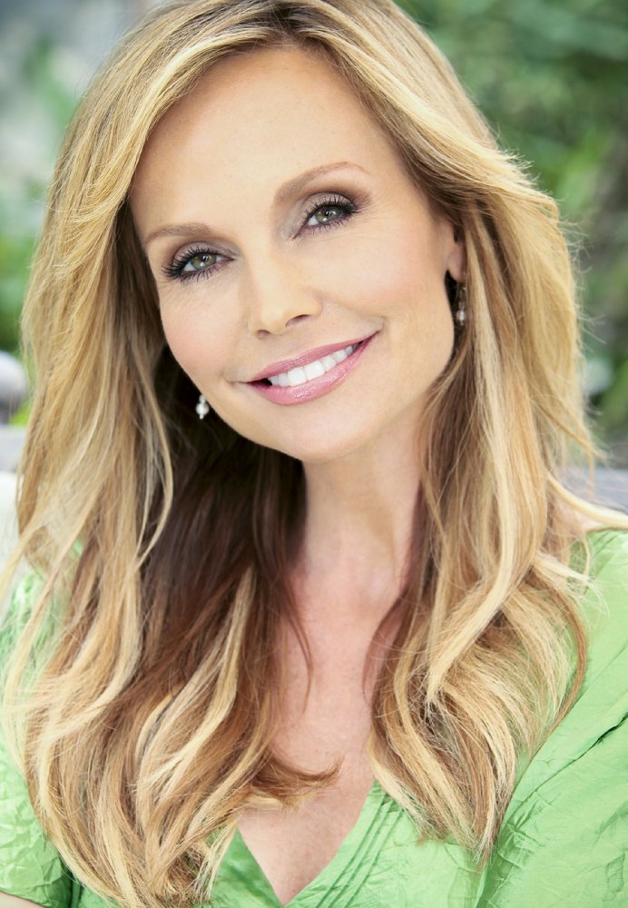 Sandra Dee Robinson (23 March 1967, Pittsburgh, Pennsylvania, USA