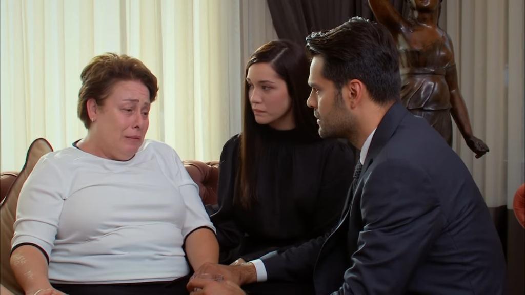 Więzień miłości odcinek 242 i 243: Śmierć Okkesa! Zehra wraca do rezydencji! [Streszczenie + Zdjęcia]