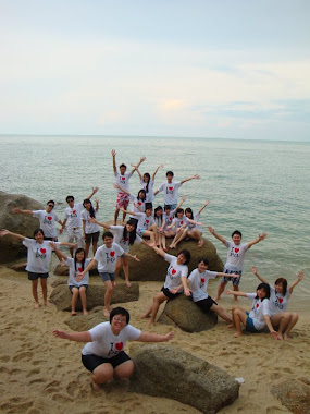 my fOrm 6 gRadUaTe tRip