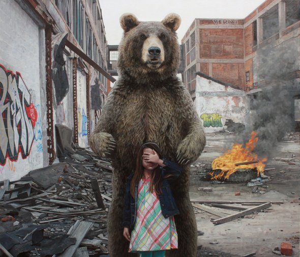 As pinturas hiper-realistas de meninas e animais em cidades abandonadas de Kevin Peterson Kevin Peterson arte pinturas hiper-realistas meninas animais na cidade abandonada surreal solidão
