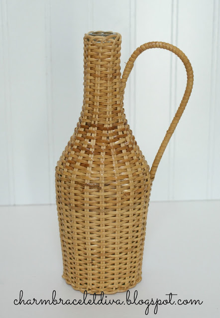 demijohn bottle with handle