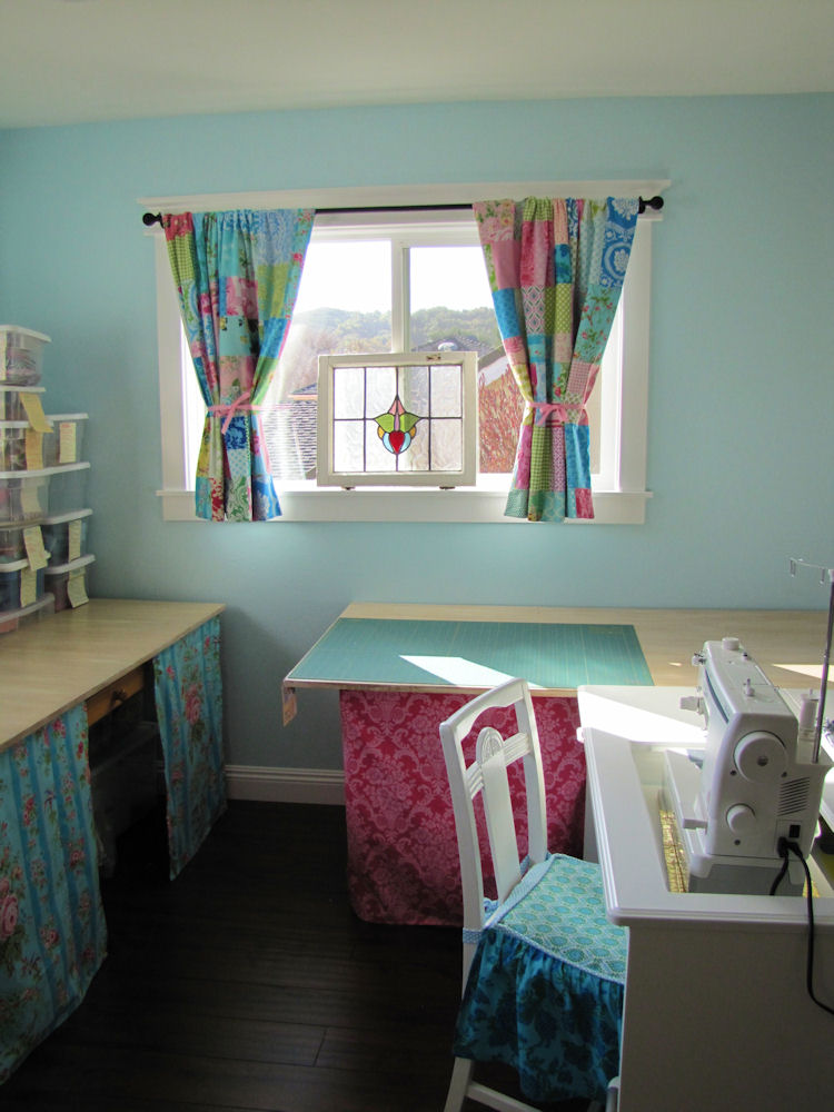Monique's Stitches: Patchwork Curtains in My Sewing Room