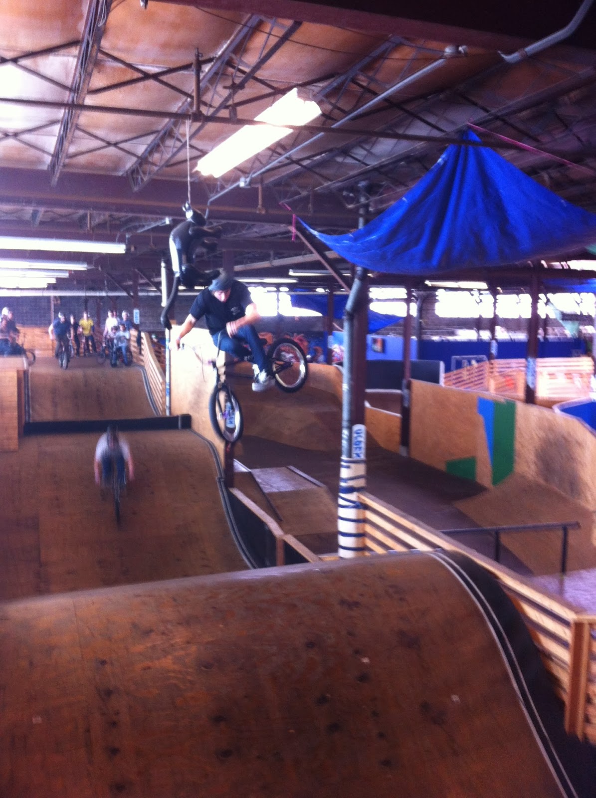 Full Circle Bike Shop