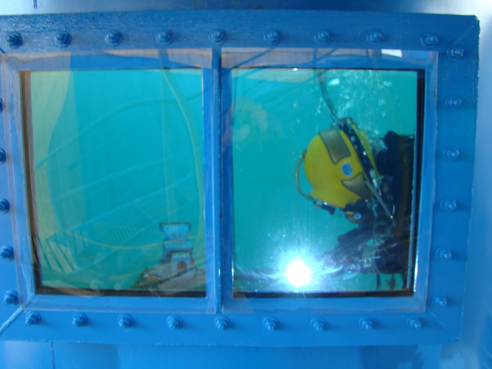 UNDERWATER WELDING !! HOW IT IS DONE ?? EXPLAINED !! ️ Engineering Directory