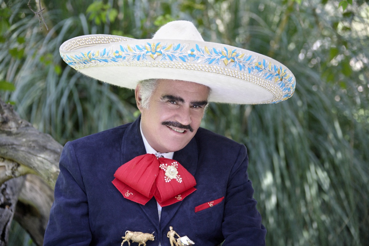 sancarlosfortin vicente fernandez gran actor cantante mexicano y